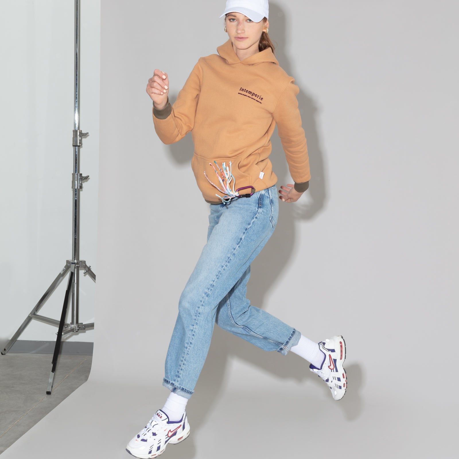 HOODIEMOSTAZALQ-11.jpg