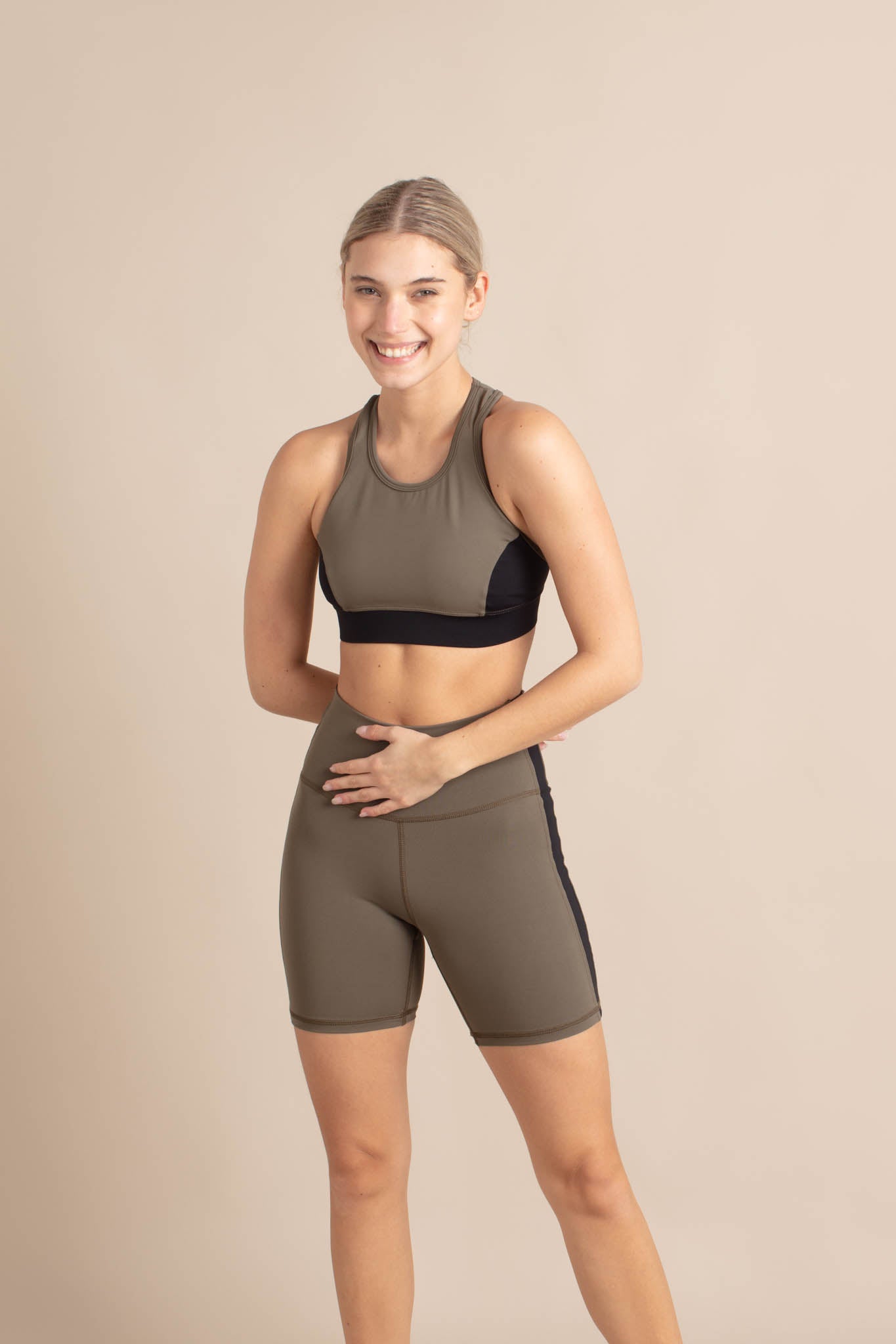 Crop top Regresatierra combinado