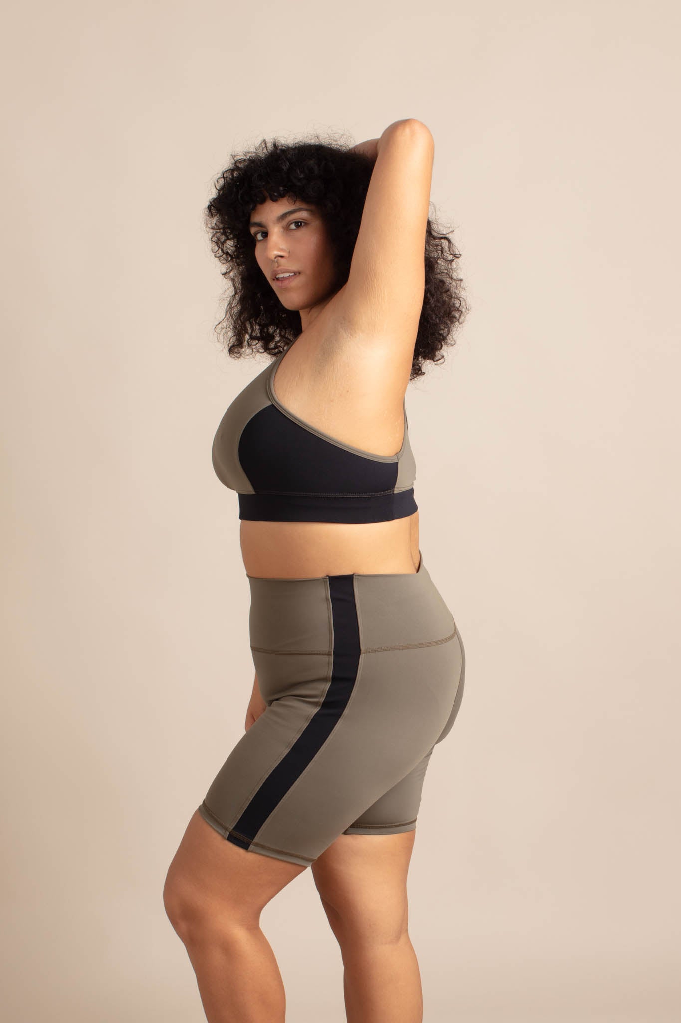 Crop top Regresatierra combinado