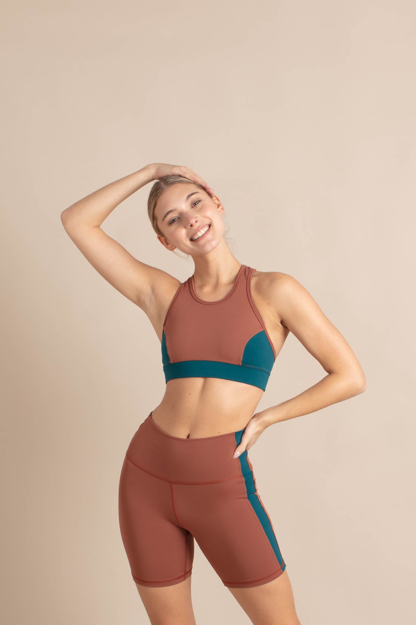 Crop top Regresatierra combinado